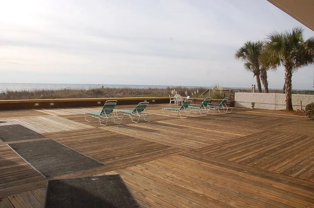 Waterpointe II, Villa 1005 - 3 Br Condo