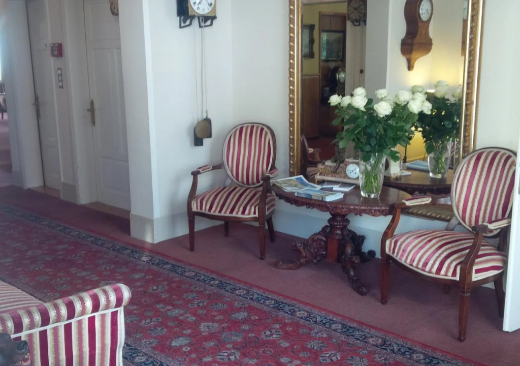 Hotel De La Paix
