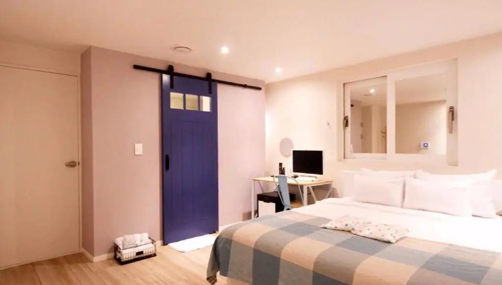 Vins 70 Hotel