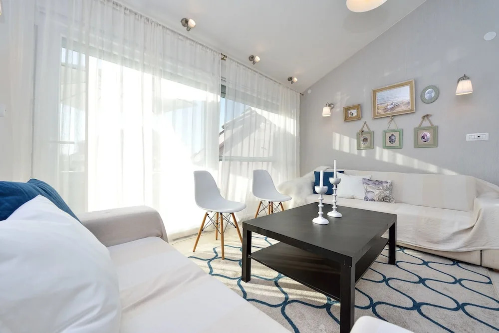 Apartments Levante
