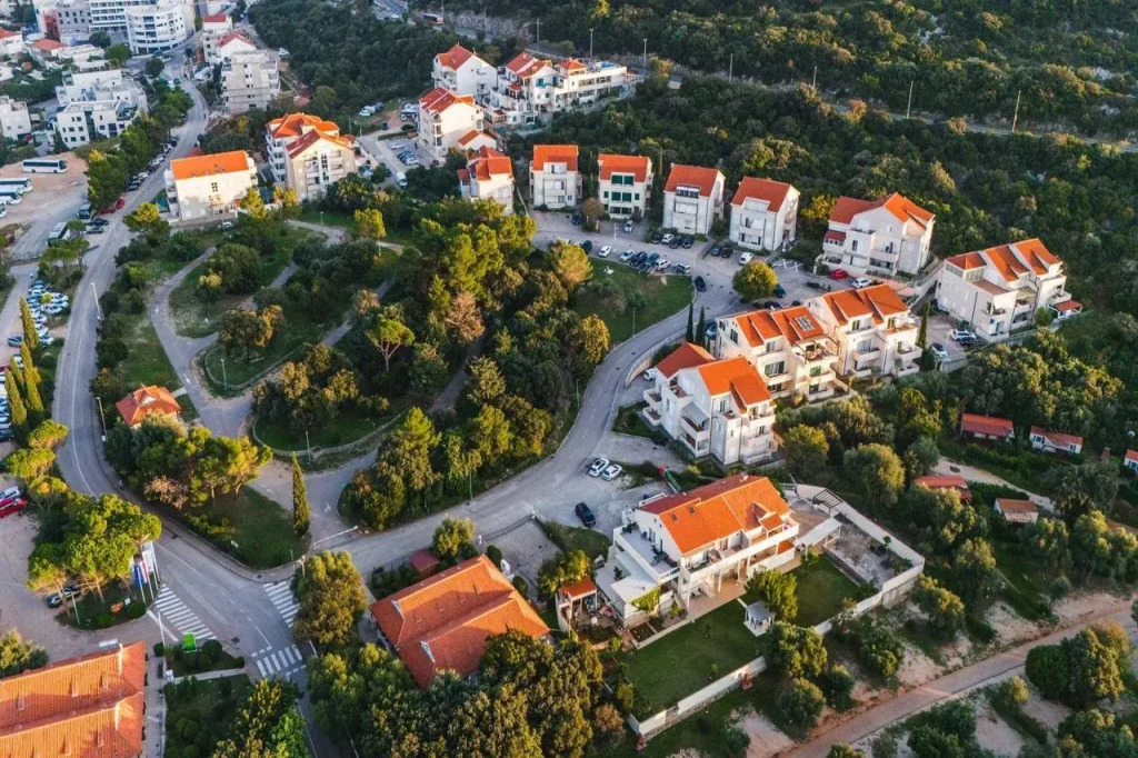 Pervanovo Apartments with Free Parking