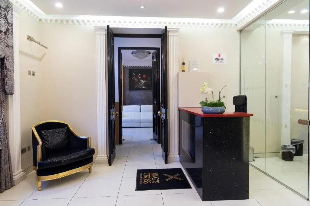 The Melville Hotel by Rokxy- Kings Cross