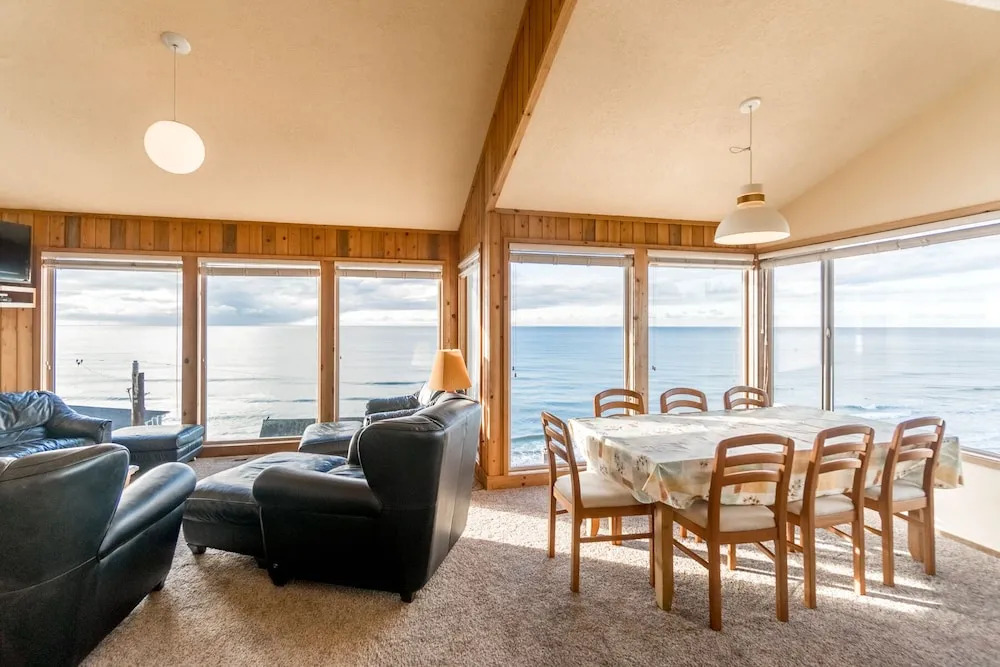 Desantis Beach House