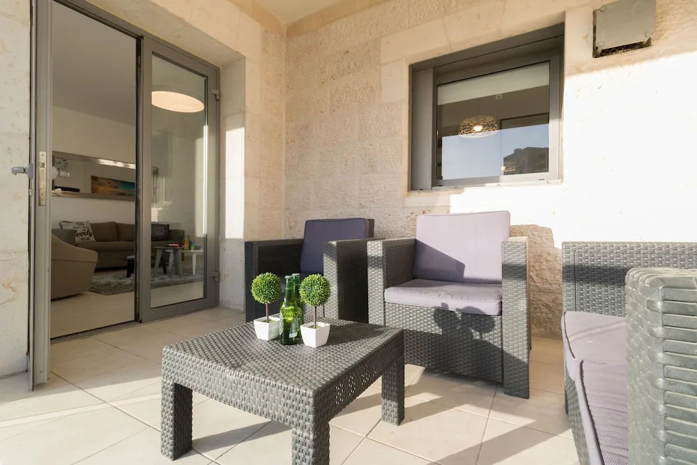 Kook Isrentals - ApartHotels In City Center