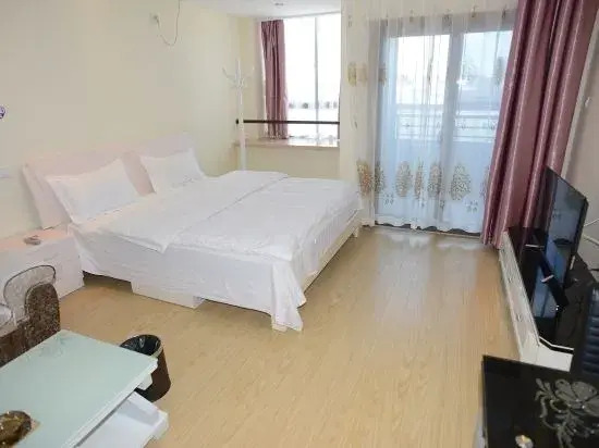 Hongyin Square Apartment Hotel