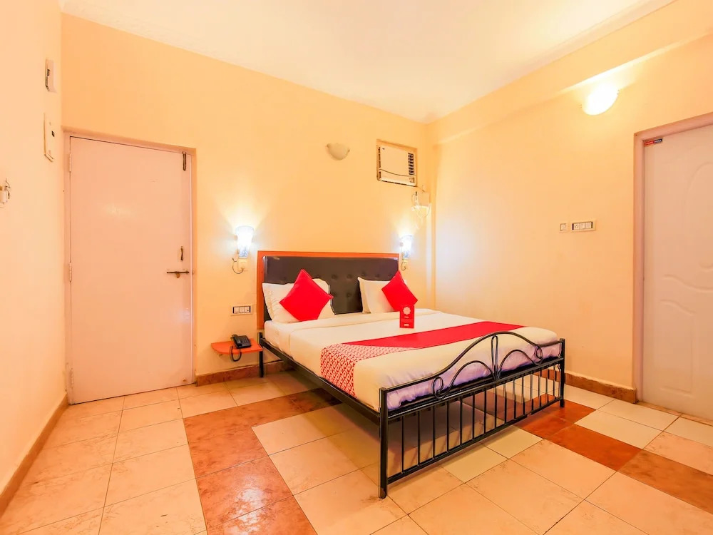 OYO 15498 Emmanuel Beach Resort