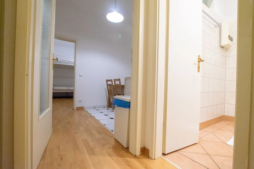 Tolstov-Hotels Large Central Apartment