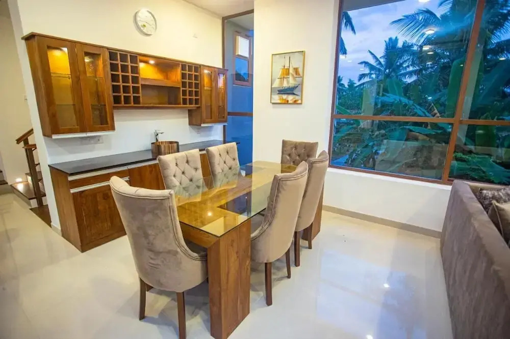 Villa Senaya