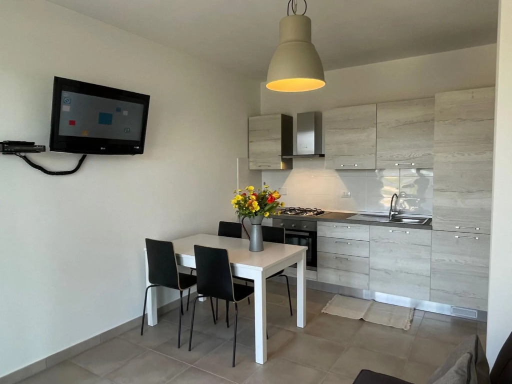 Three-room apartment.-San Michele 2