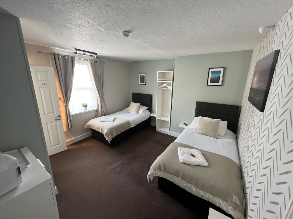 Calm sea guesthouse