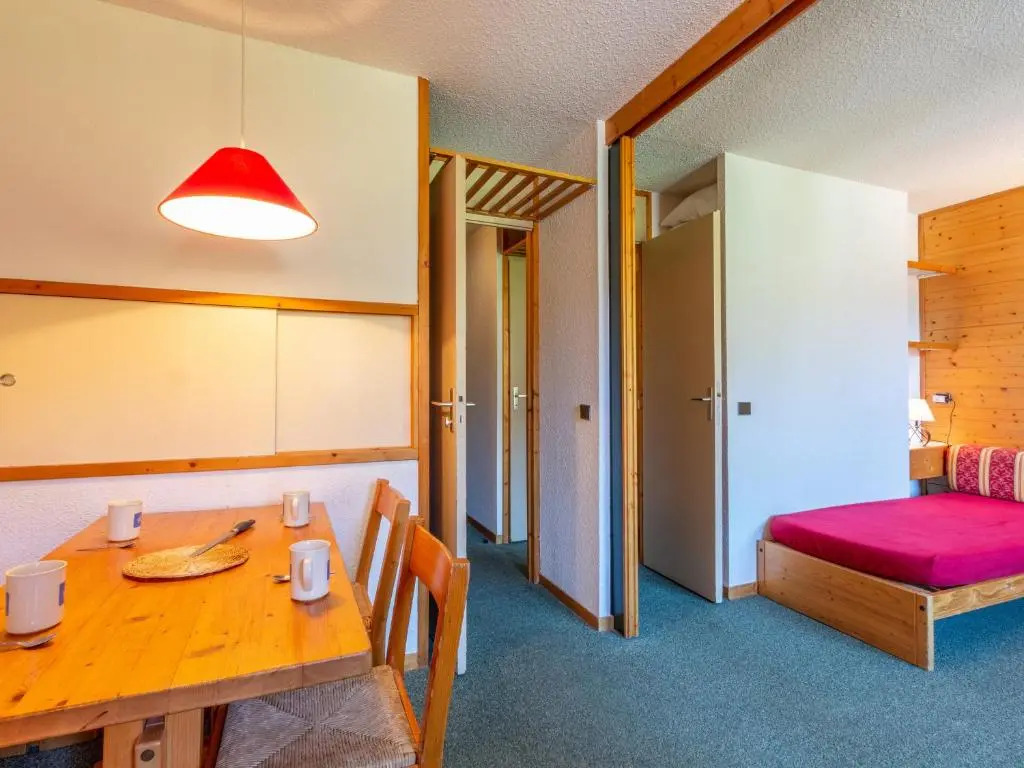 Appartement La Plagne, 1 pièce, 4 personnes - FR-1-353-13