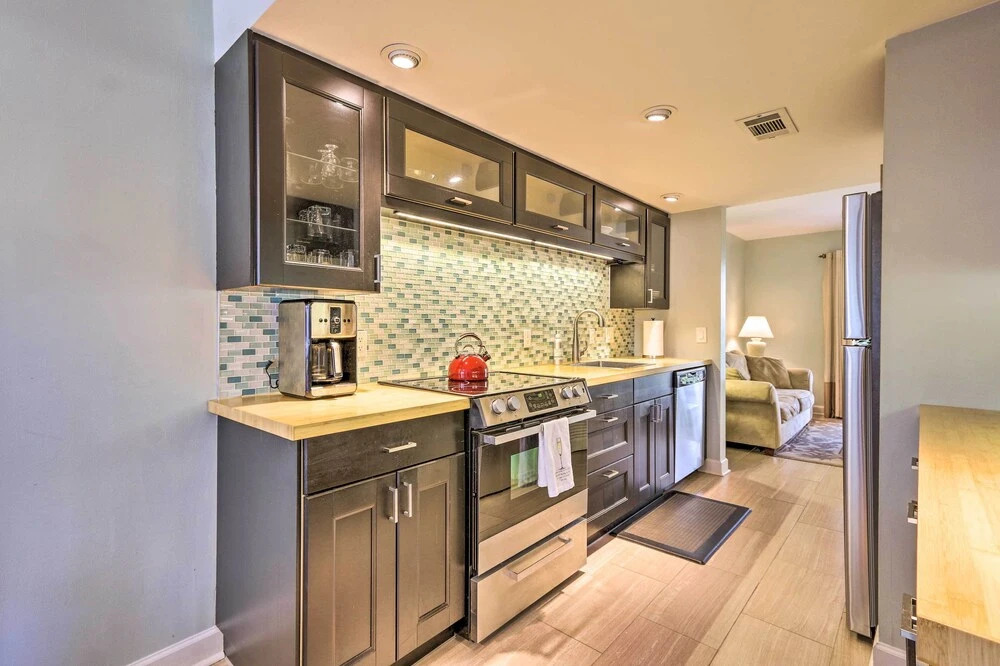 Half-mi to Coligny Beach: Hilton Head Resort Condo