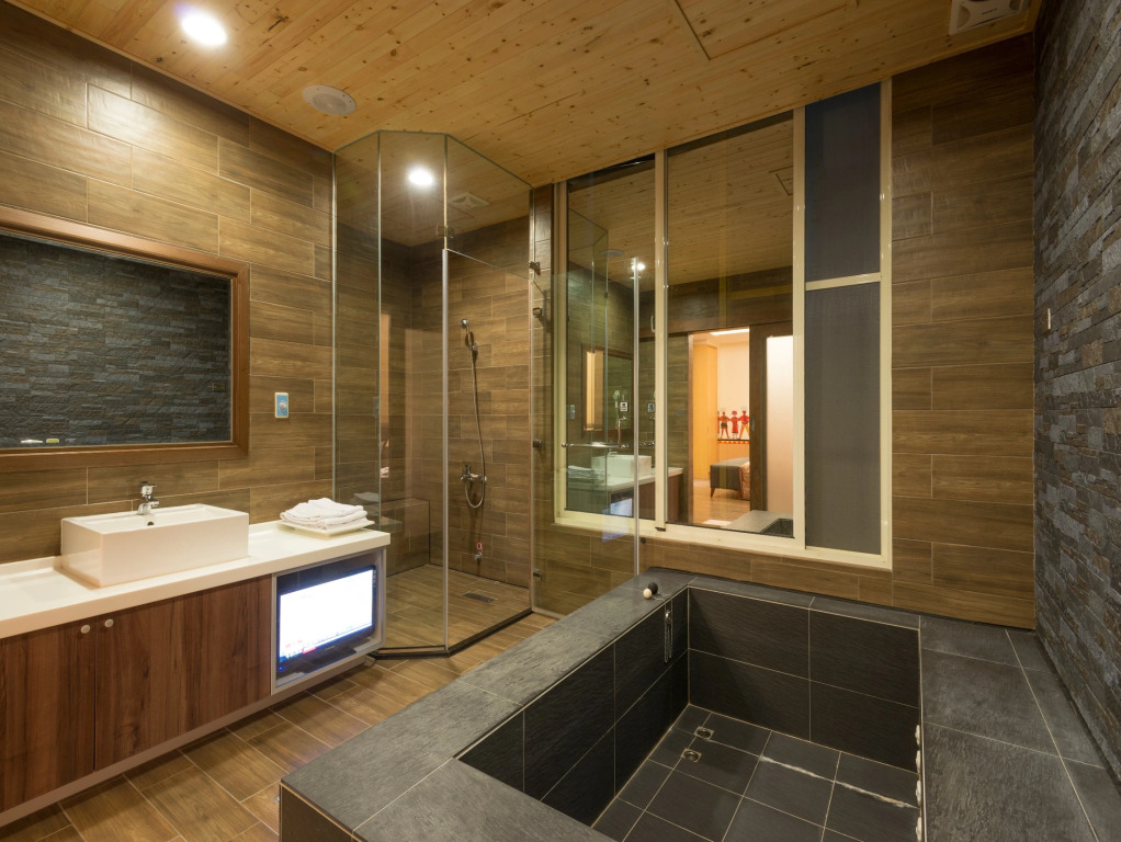 Duo Romance Hotel