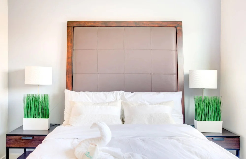 1 Bedroom near Hollywood Sights