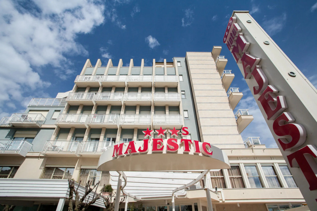 Hotel Majestic
