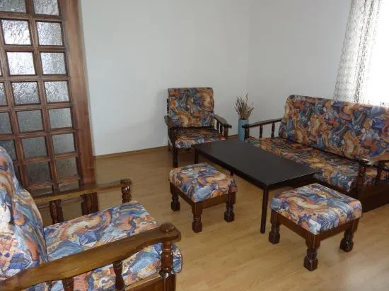 Yanevi Apartments