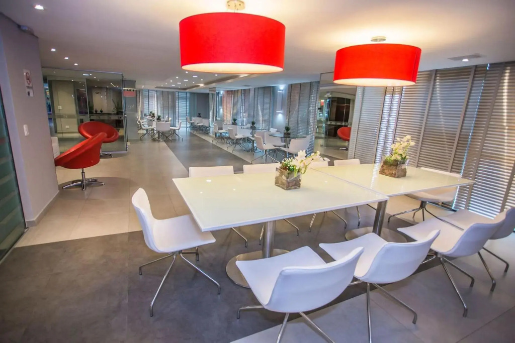 Apartamento de 1 Quarto no Seventh Avenue - SEV1206