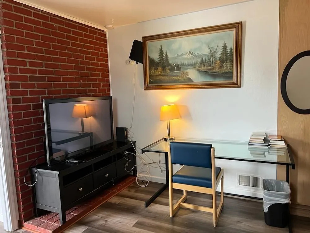 Cozy and Affordable Homes in Santa Ana