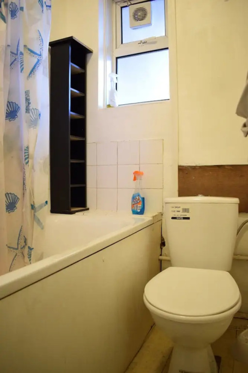 Studio Flat Next to Regent's Park Sleeps 2