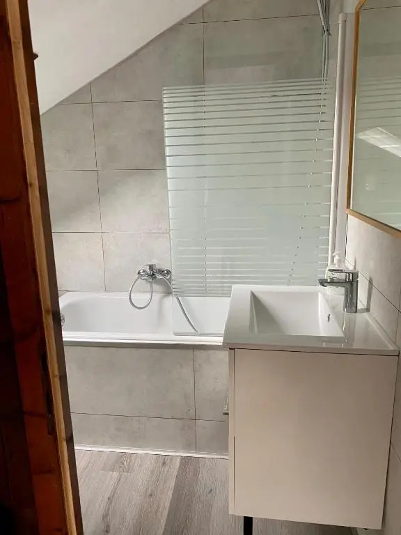 Authentic Loft - 10 Min To the City Center