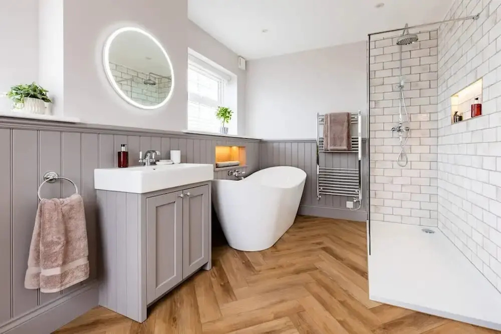 Castle View Cottage With Hot Tub and EV Charging
