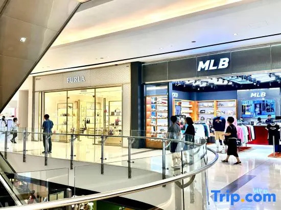 Mizu Homestay at KK Times Square by R2