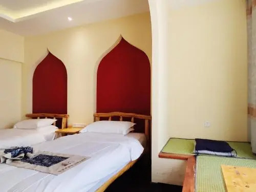Dunhuang Jinshe Times Yododo Inn