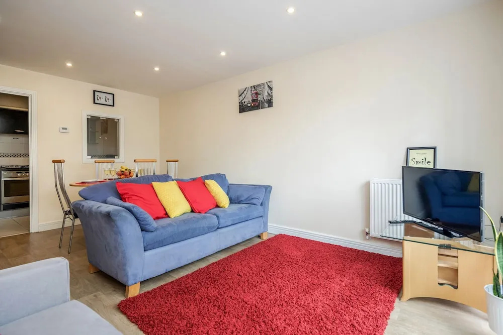 Settlers court - London Docklands East India Quays by ASH Cosy Apartments