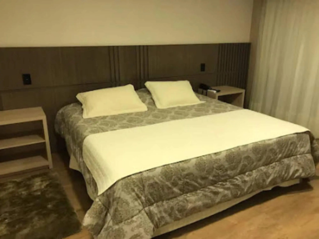 Mogano Premium Hotel - ELETROPOSTO