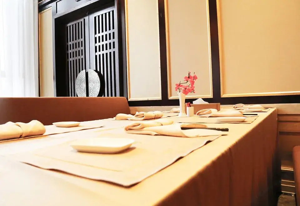 Holiday Inn Wuyuan Huazhong