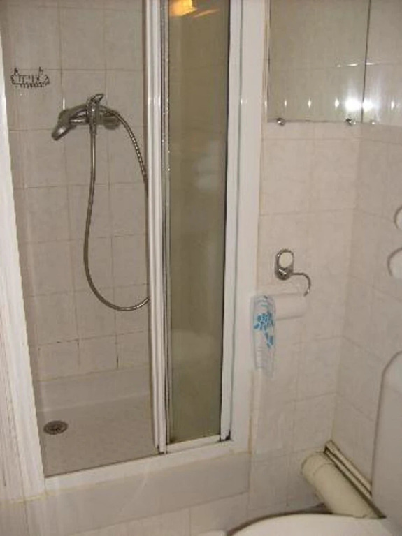 Apartment With one Bedroom in Cannes - 150 m From the Beach