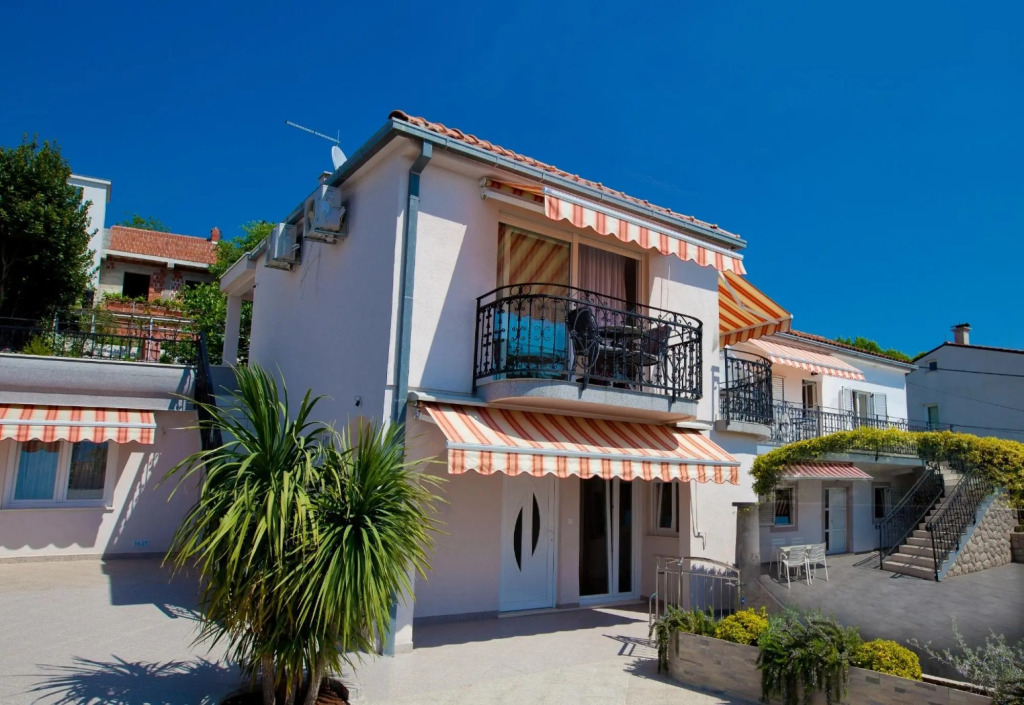 Alen 1 - A3(2+2) in Crikvenica