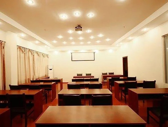 Yueliangwan Hotel