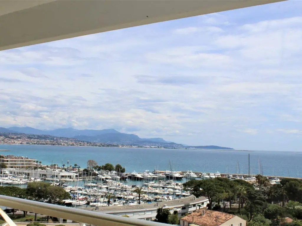 Appartement Villeneuve-Loubet, 2 pièces, 4 personnes - FR-1-252A-80