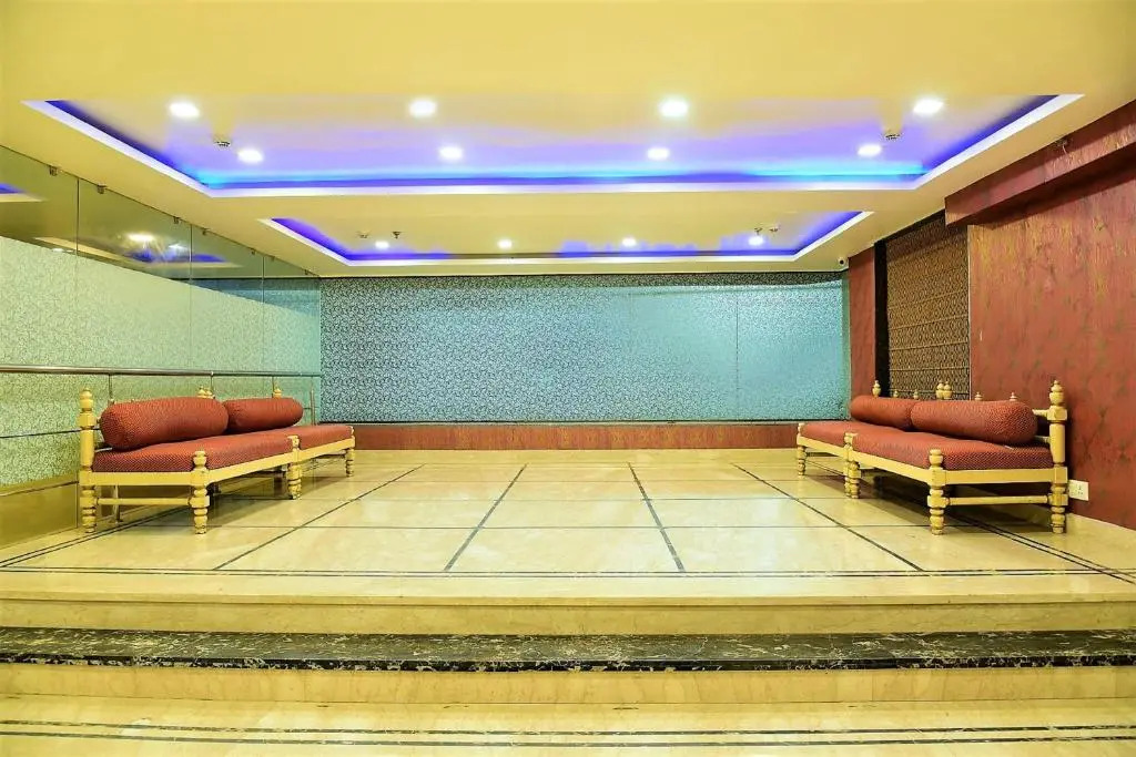OYO 1015 Hotel Reliable Inn