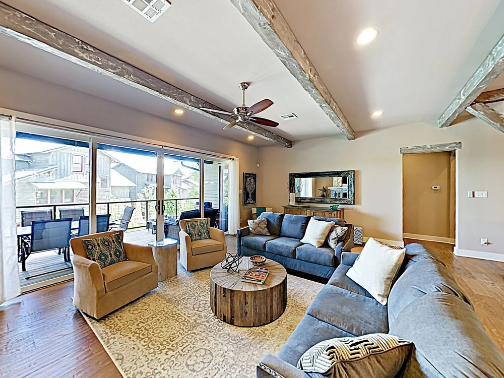 2217 Spicewood - 3 Br Home