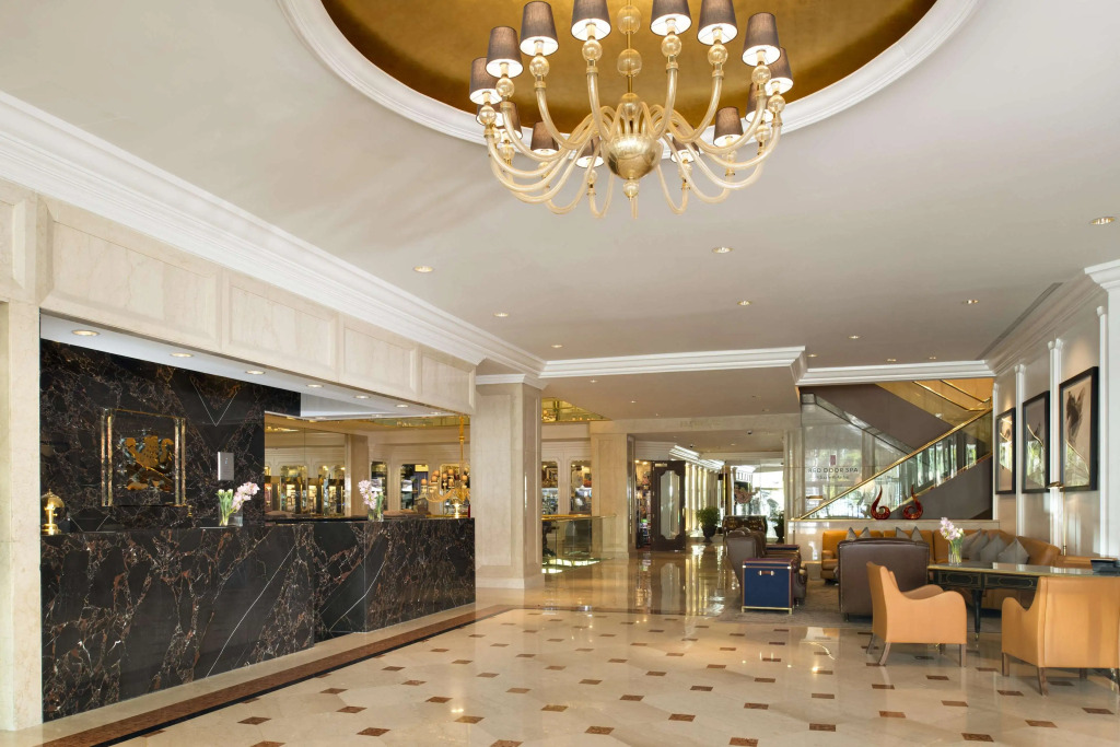 Garden City Hotel
