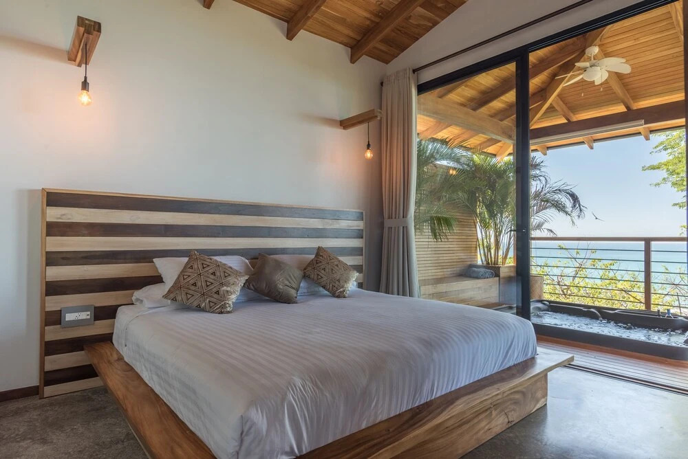 Vista del Alma Boutique
