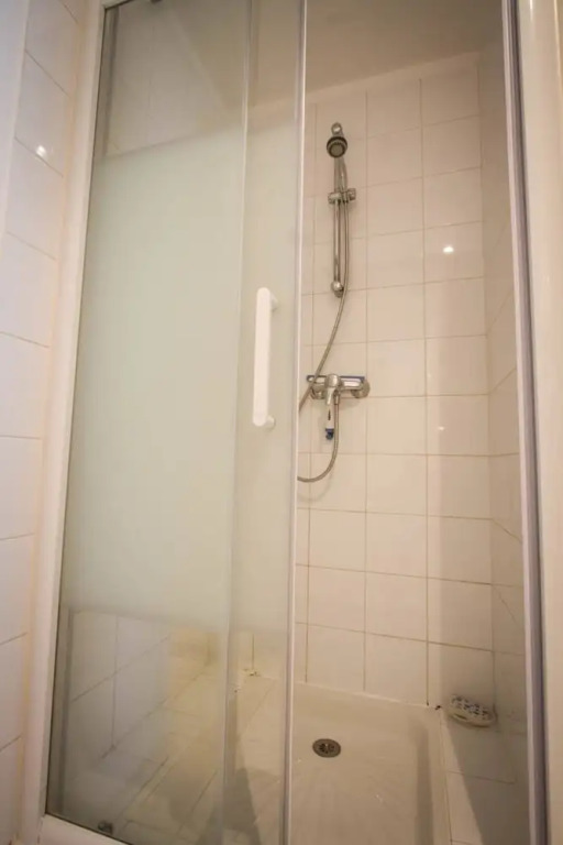 Spacious T3 of 150m2 - Place des Quinconces