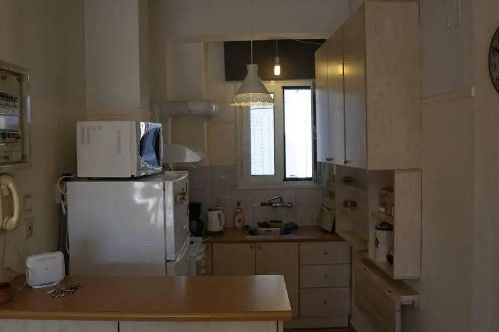 Immaculate 2-bed Apartment in Zografou