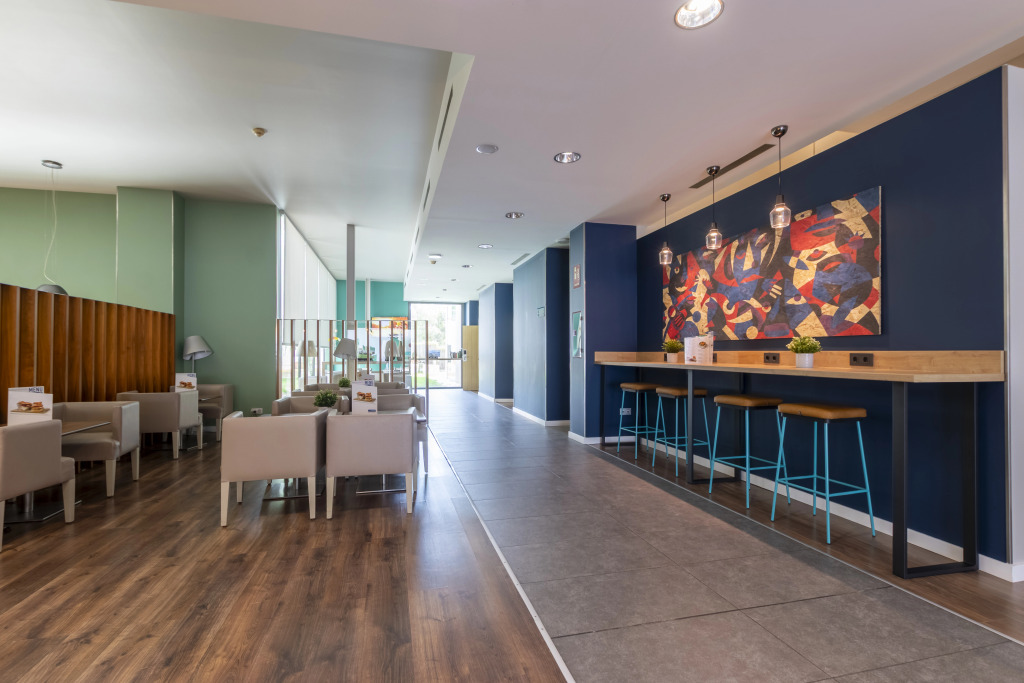 Travelodge Malaga Airport Отель