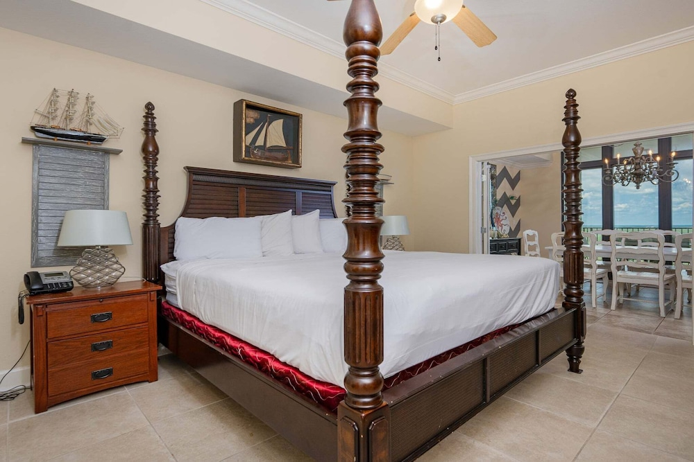 The Oasis 1815 Formerly Phoenix West Ii 1815 3 Bedroom Condo