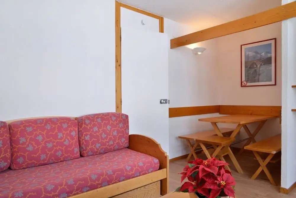 Residence Saintjacques Facing the Sloapes Gl317
