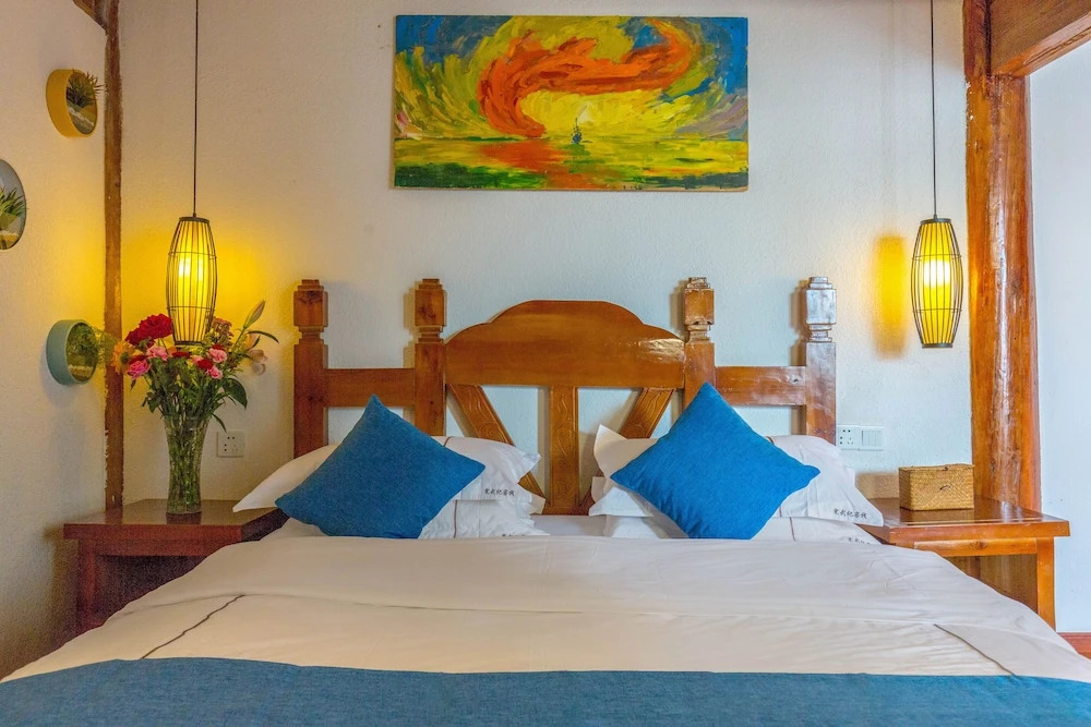 Lijiang Tailai Inn