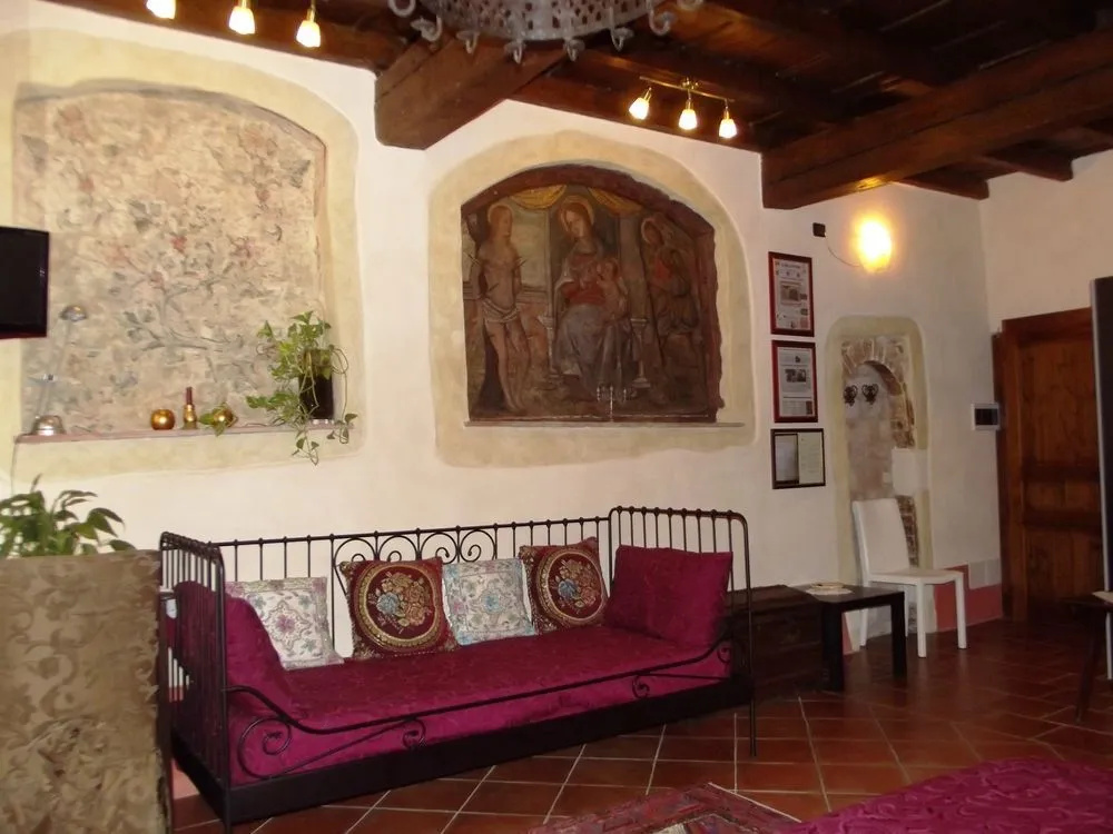 Il Mascherone Bed  Breakfast