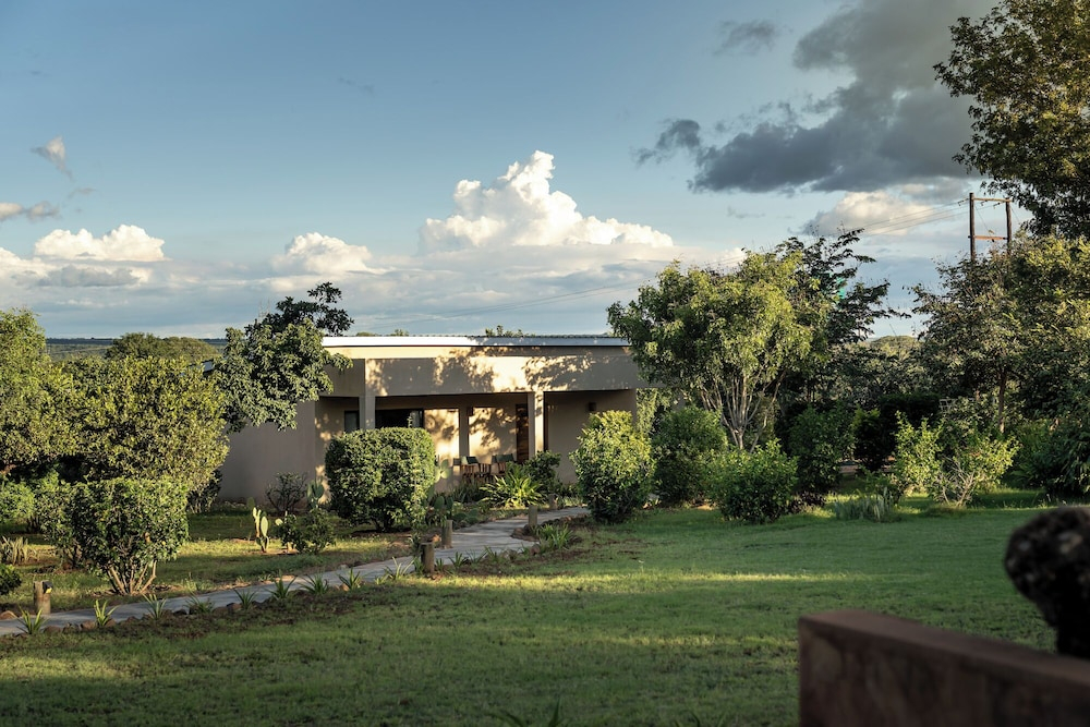 The Nkhosi Livingstone Lodge and Spa