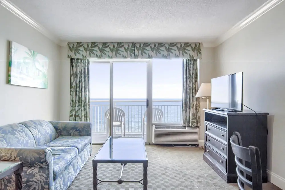 Sandy Beach Resort- Magnolia Tower