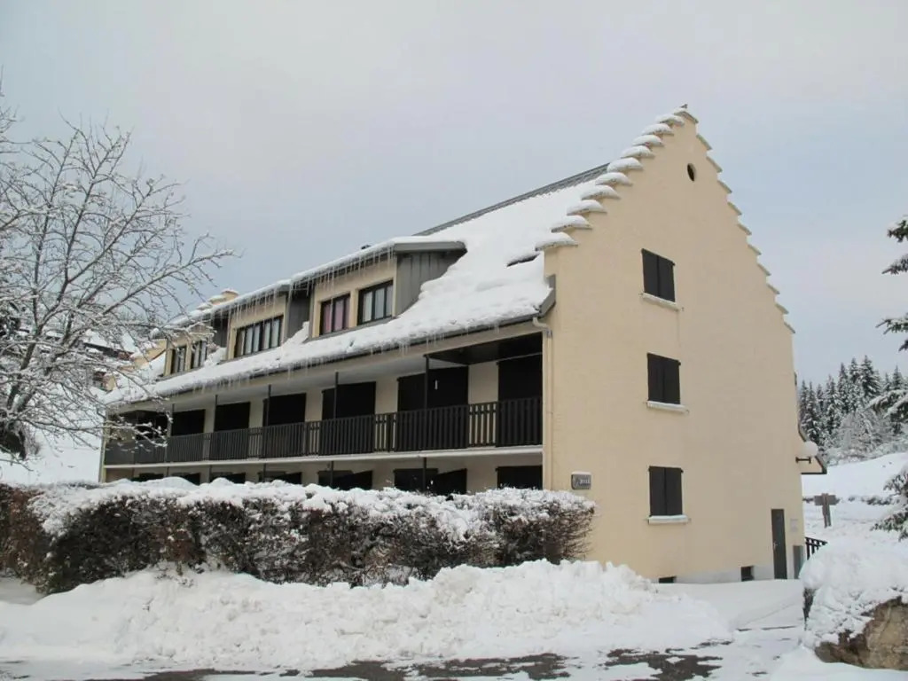 Appartement Corrençon-en-Vercors, 1 pièce, 4 personnes - FR-1-515-52