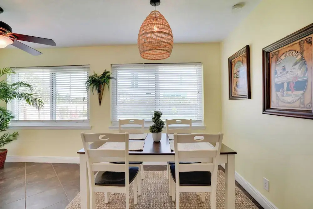 Coastal Bonita Shores Holiday Home Near Beach!