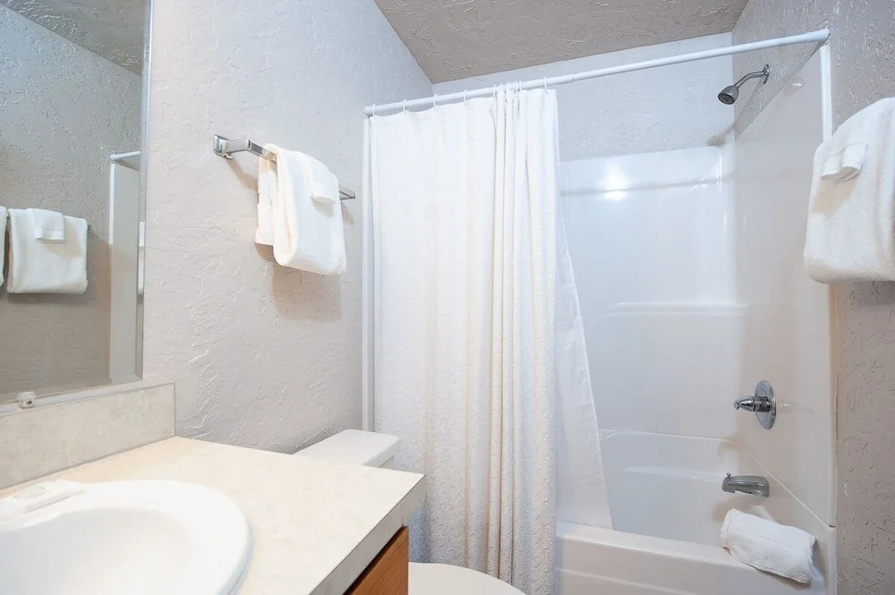 Seagrass Studio Bedroom Condo
